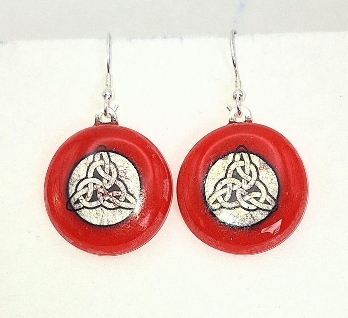 Drop glass earrings.