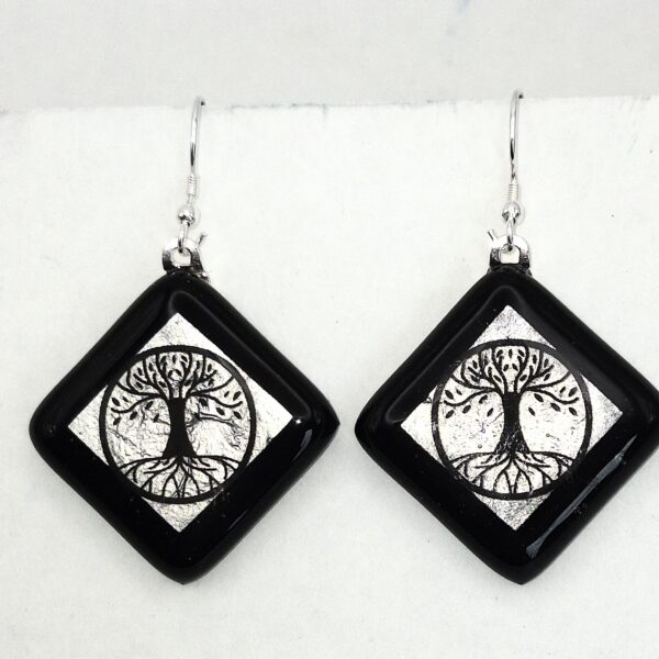 Drop glass earrings